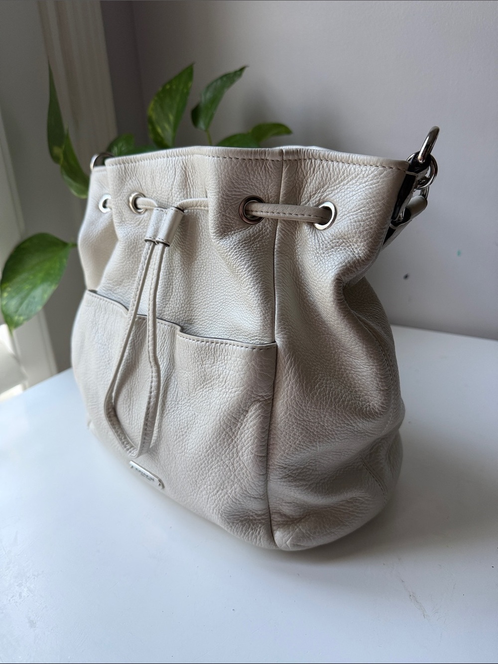 Coach Avery Drawstring Bucket Purse (style number F27003) - Picture 6 of 9